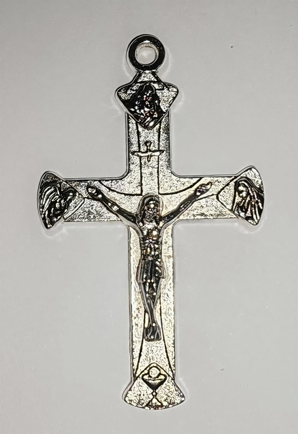 Dije de Crucifijo con la Virgen Caliz